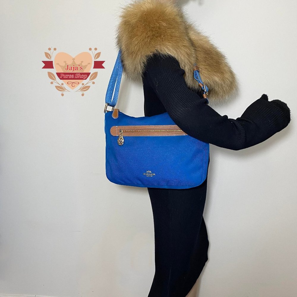 💙Coach Fabric-Polyester W/ Leather Bag💙 - Picture 14 of 16